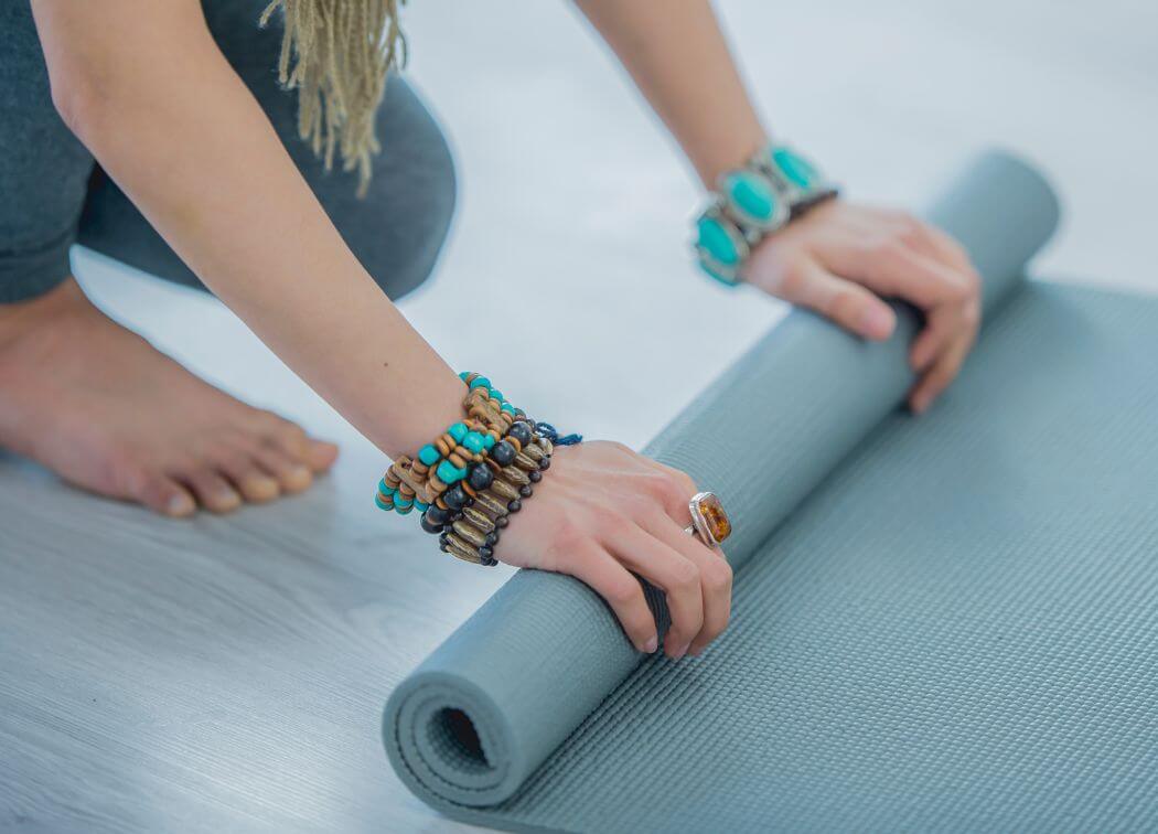 Easy Ways To Store Yoga Mats At Home