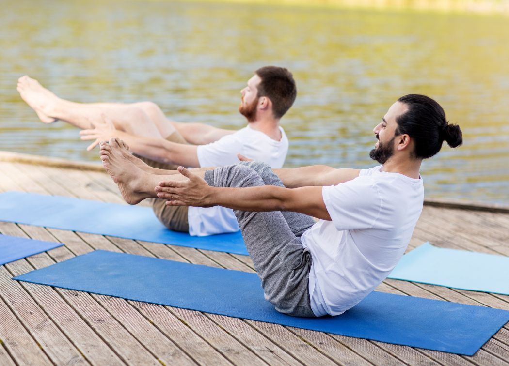 What Should Men Wear To Yoga